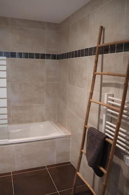 Suberbe Appartement Climatise Avec Terrasse Saint-Raphael  Bagian luar foto