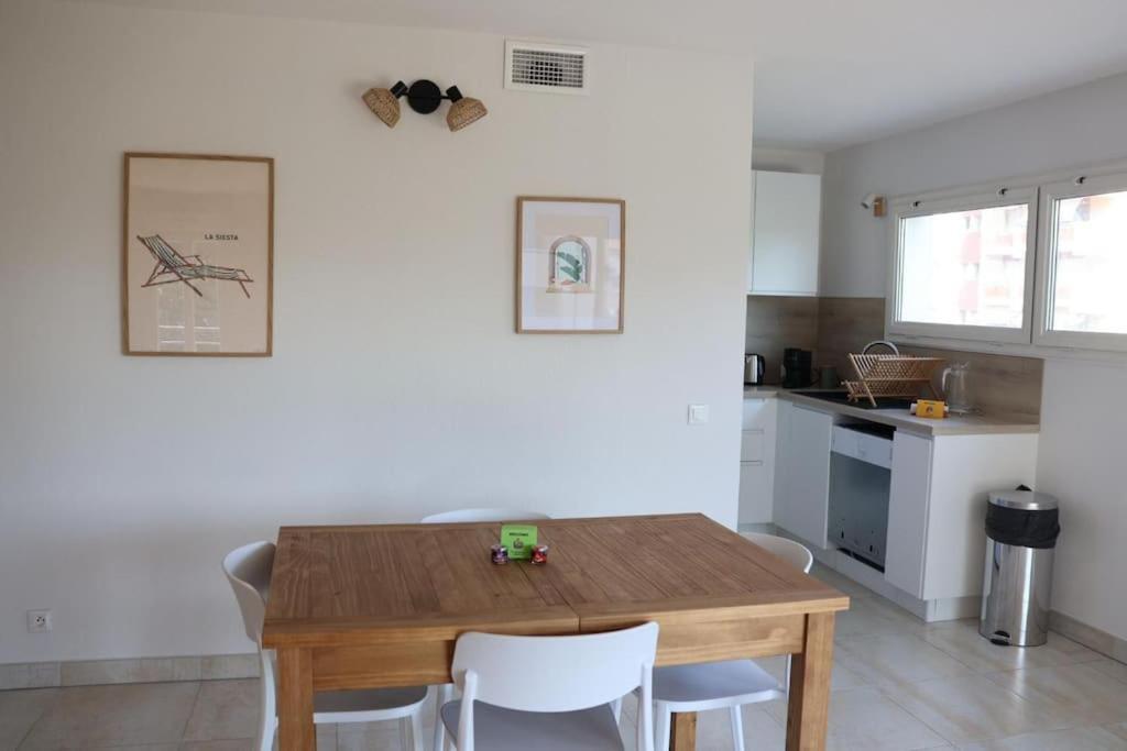 Suberbe Appartement Climatise Avec Terrasse Saint-Raphael  Bagian luar foto
